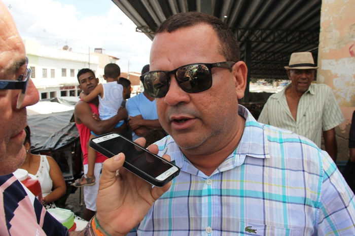 Riachão do Jacuípe II – Ambulâncias entregues foram adquiridas com recursos de emendas do deputado Cacá Leão, garante Marquinhos  