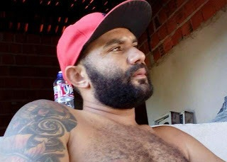 Homem é baleado dentro de bar em Capim Grosso e morre durante a transferência