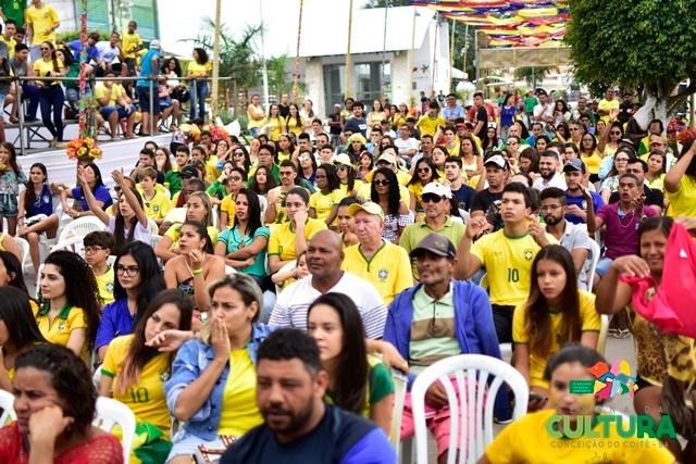 Conceição do Coité – Muita música e apresentações artísticas marcaram abertura da Semana da Cultura