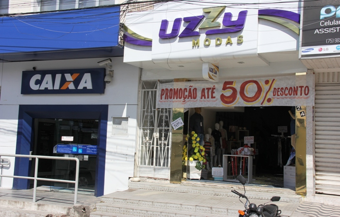 Continua em Coité a promoção na Uzzy: agora de 50% a 80% de descontos