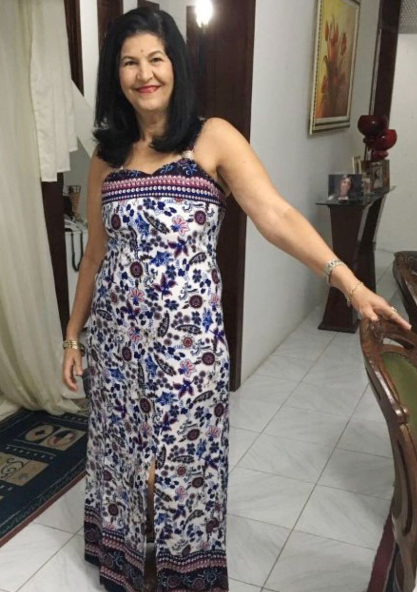 Morre em Salvador vítima de câncer professora coiteense Vânia de Almeida