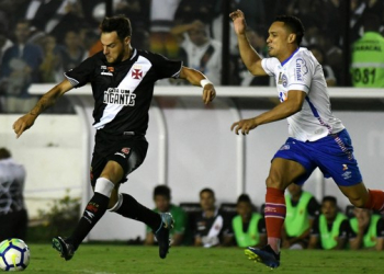 Copa do Brasil: Bahia joga mal, leva 2 gols mas se classifica diante do Vasco