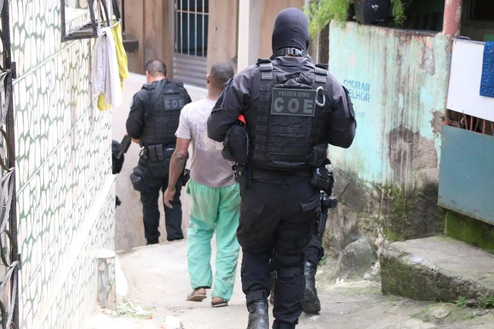 Mais de 22 mil policiais recebem prêmio pela redução da violência