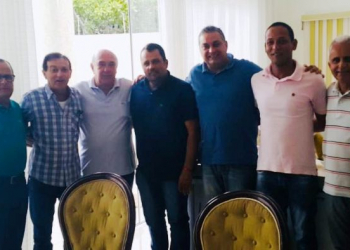 Luciano Araújo recebe apoio de grandes lideranças de Valente