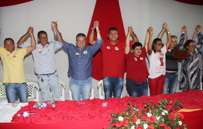 São Domingos – Ilario e Marcão apresentam seus candidatos a deputados em grande ato político