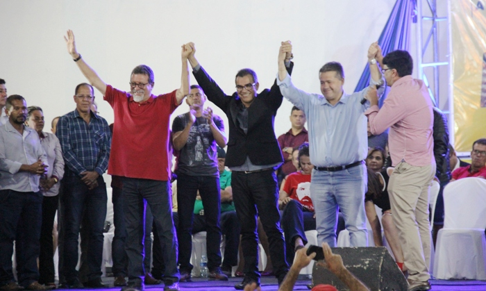 Grande ato político marcou a apresentação dos pré-candidatos a deputados apoiados por Assis e Val em Coité