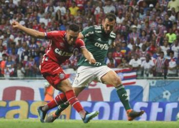Bahia e Palmeiras ficam no zero em duelo com VAR “decisivo” na Copa do Brasil