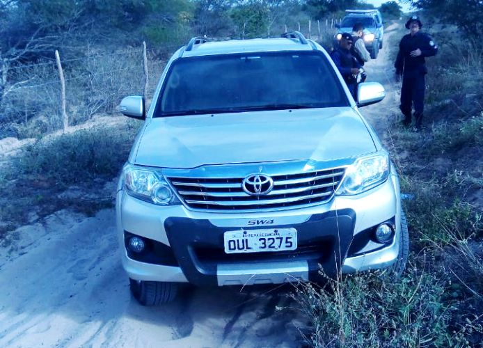 Carro de empresário sequestrado em Feira de Santana é encontrado em Tucano