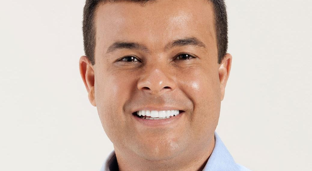 Doze socialistas declaram apoio à candidatura de Celsinho Cotrim ao Senado