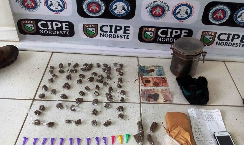 Coité – CIPE Nordeste prende três em flagrante com arma e drogas