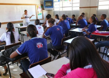Governo do Estado convoca 3.050 novos professores para a rede estadual de ensino
