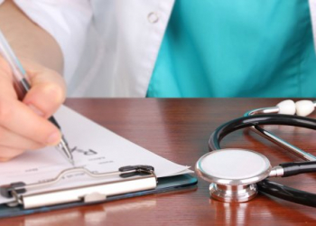 Entidades médicas lançam manifesto aos presidenciáveis com propostas para melhorar a saúde no Brasil