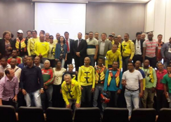 Mototaxistas defendem, em encontro estadual, fiscalização e integração com outros tipos de transporte