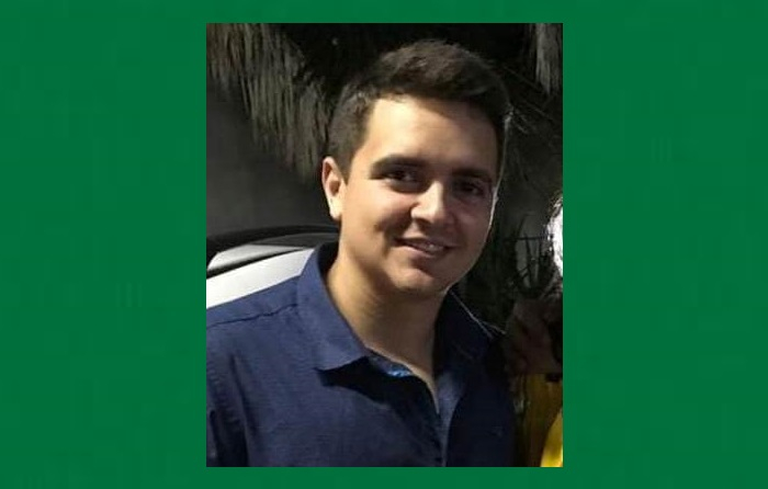 Sepultado em Coité corpo de farmacêutico vítima de acidente próximo a Cansanção