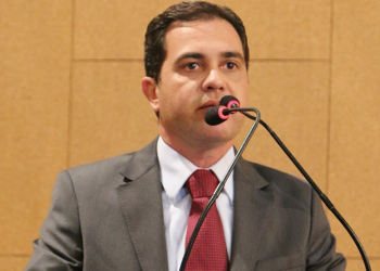 Deputado Tom lança campanha em Conceição do Coité com presença da  Chapa Majoritária