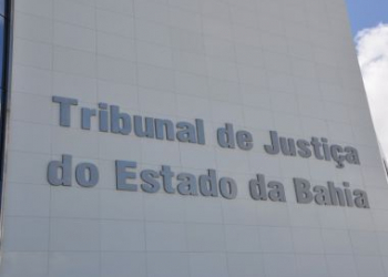 Mais de 150 juízes e 1,2 mil servidores do TJ-BA podem ficar sem receber salários