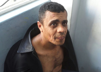Policial confirma identidade do suspeito de atentado a Jair Bolsonaro; ele confessou o crime, segundo a PM