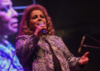 Cantora Angela Maria morre aos 89 anos