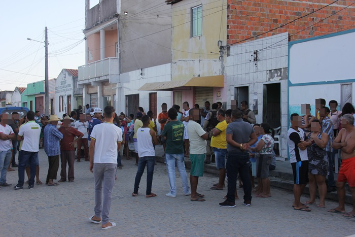 Homem é assassinado a tiros dentro de bar em povoado de Coité