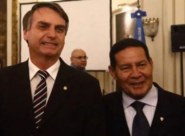 ‘Falei para ele ficar quieto porque está atrapalhando’, diz Bolsonaro sobre Mourão