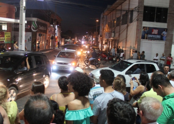 Coité – Eleitores de Bolsonaro promovem grande carreata e dizem #EleSim!
