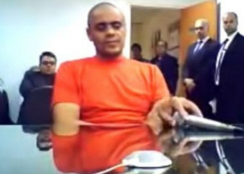 Erro de recepcionista registrou presença de esfaqueador de Bolsonaro na Câmara