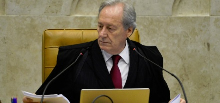 Lewandowski diz que tentará liberar na próxima semana voto sobre recurso de Lula
