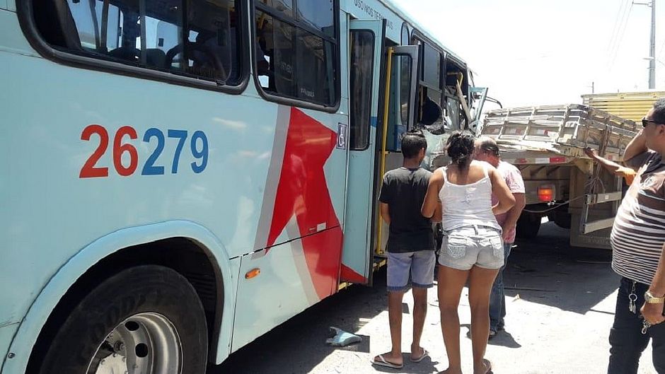 Mãe joga bebê para missionário instantes antes de acidente e salva criança