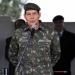 Vice de Bolsonaro, Mourão critica 13º salário e adicional de férias