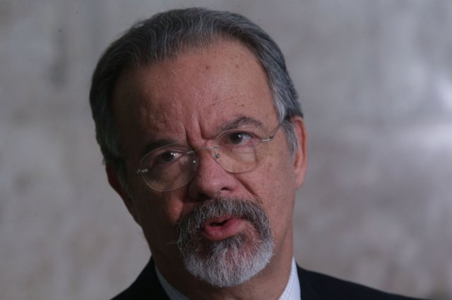 PF abre segundo inquérito para investigar agressão a Bolsonaro