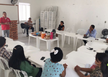 Sérgio Gomes tem encontro com lideranças evangélicas em Tucano