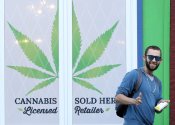 Legalização da maconha para uso recreativo entra em vigor no Canadá