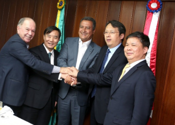 Edital da ponte Salvador-Itaparica deve sair até fim do ano, informa governador em reunião com chineses