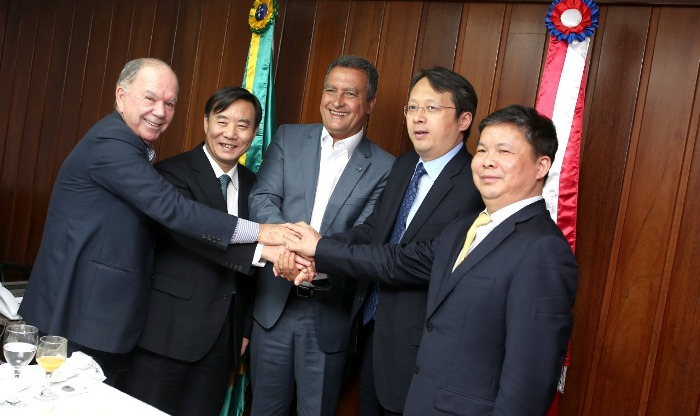 Edital da ponte Salvador-Itaparica deve sair até fim do ano, informa governador em reunião com chineses