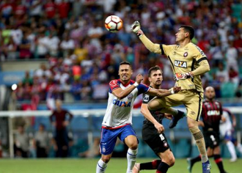 Sul-Americana – Depois de ter dois gols anulados pelo VAR, Bahia perde para o Atlético Paranaense