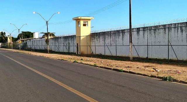 Após decisão judicial, mais de 200 presos já deixaram presídio para cumprir pena em casa