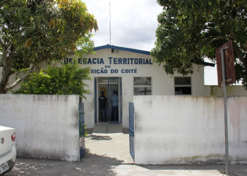 Coité – Pelo menos sete pessoas são conduzidas a delegacia fazendo boca de urna