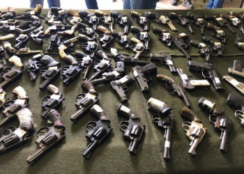 Polícia Civil destrói armas apreendidas em Feira e região