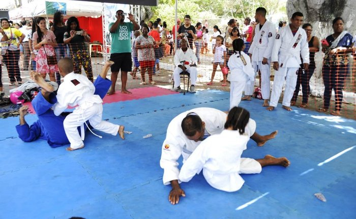 Serrinha: 16º BPM promove mega evento solidário alusivo ao Dia das Crianças