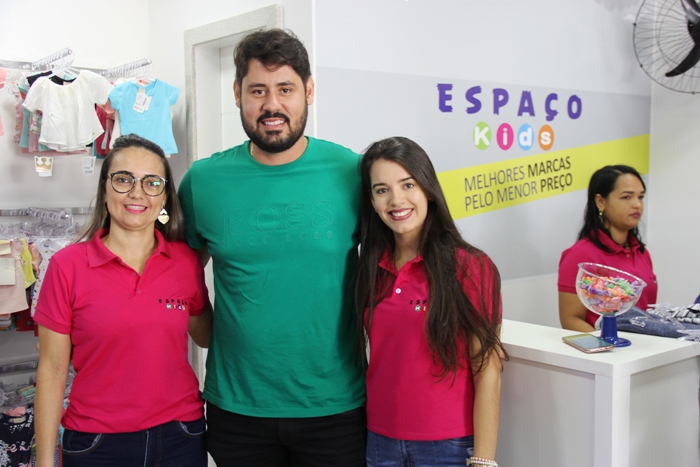 Inaugurada em Coité a Espaço kids confecções com as melhores marcas e pelo menor preço