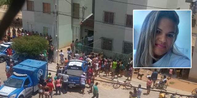 Mulher é morta a facadas na frente do filho de 11 anos; ex-companheiro é o principal suspeito do crime