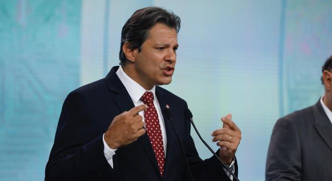 Campanha de Haddad gasta R$ 2,1 milhões com réu da Lava Jato