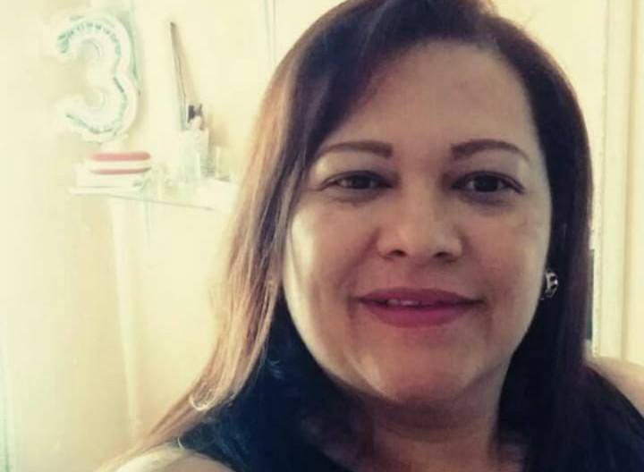 Mulher morre eletrocutada quando tirava tomada do tanquinho de lavar roupa