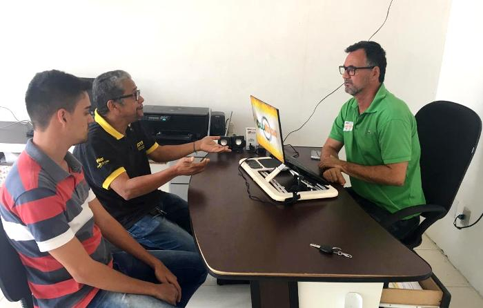 Equipe esportiva do Canal Estúdio8  promete acionar jornalista da FBF por crime de injúria