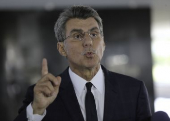 MDB anuncia que vai ficar neutro no segundo turno entre Haddad e Bolsonaro