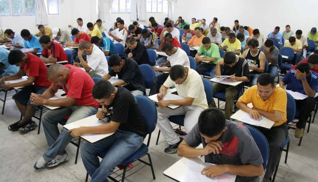 Uefs abre concurso público para professor neste mês