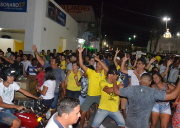 Eleitores de Bolsonaro fazem a festa em Conceição do Coité