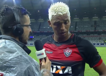 Em noite infeliz de Aderllan, Vitória leva 3 a 0 do Cruzeiro e queda para série B parece inevitável