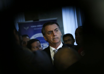 Bolsonaro diz que, se fosse Temer, vetaria reajuste para magistrados