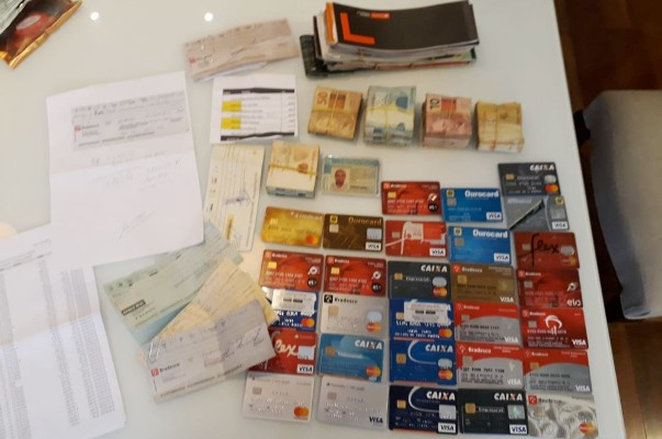 Empresários baianos que recebiam Bolsa Família são alvos da PF por fraude